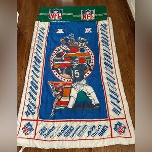 Vintage 1980’s NFL Football twin comforter Blanket Pillowcase set